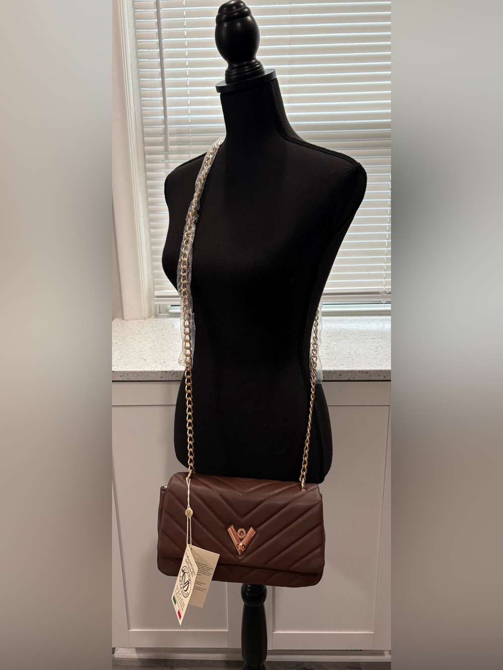 NWT Valentino Orlandi Chocolate Brown Quilted Shoulder Bag with Gold Chain Strap - Picture 2 of 16